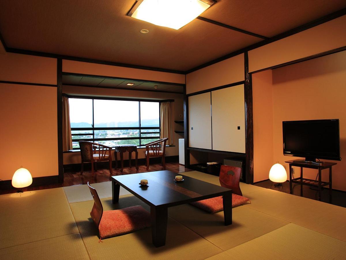 Aso Hotel Exterior foto